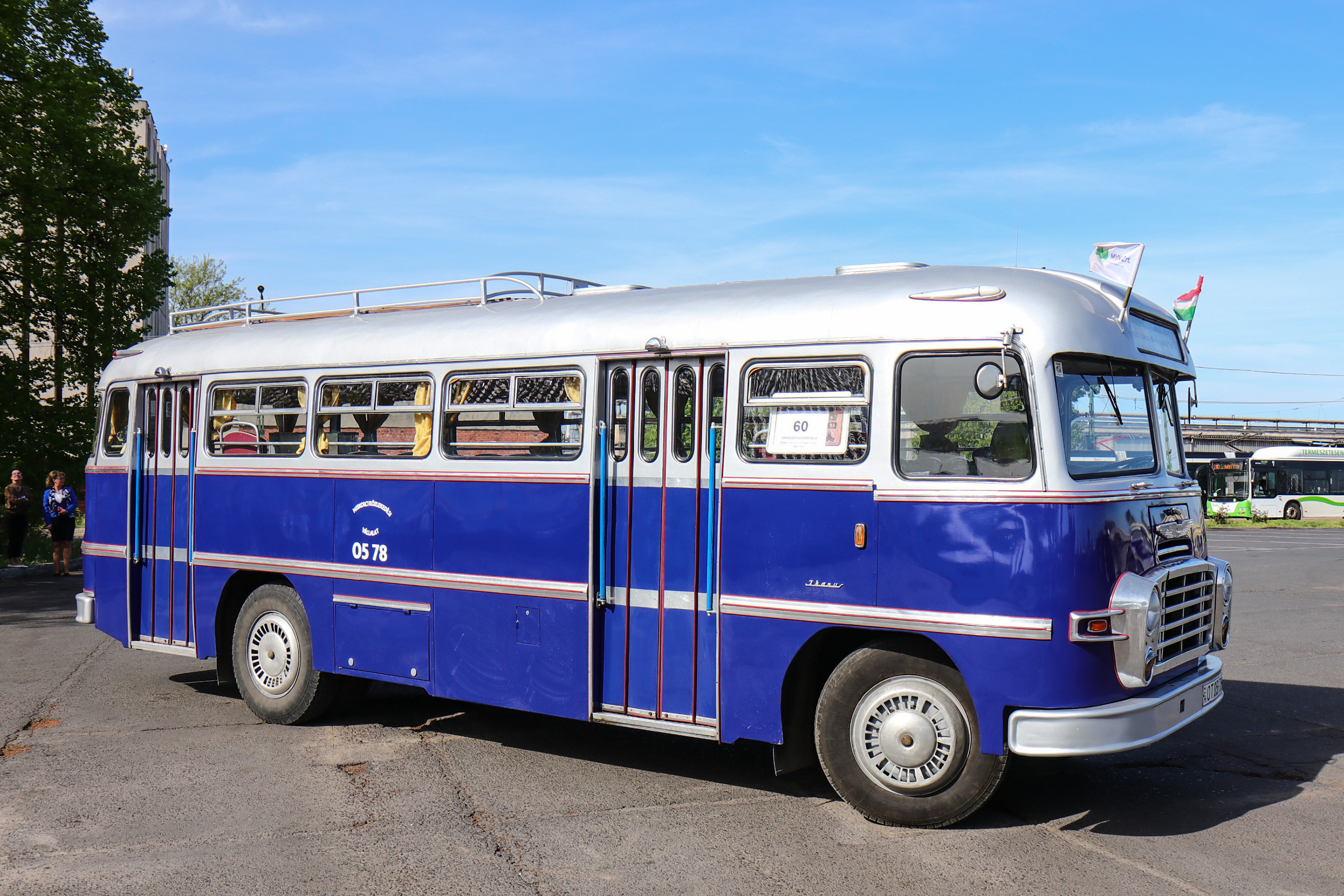 Ikarus 31 old-timer bus